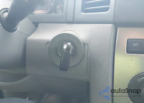 2005 Jeep Grand Cherokee Laredo z USA, uszkodzony, nr VIN 1J4GR48KX5C693550